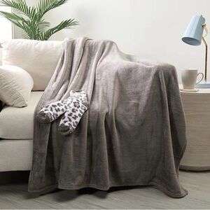 Warm & Cozy Plush Throw & Sock Set